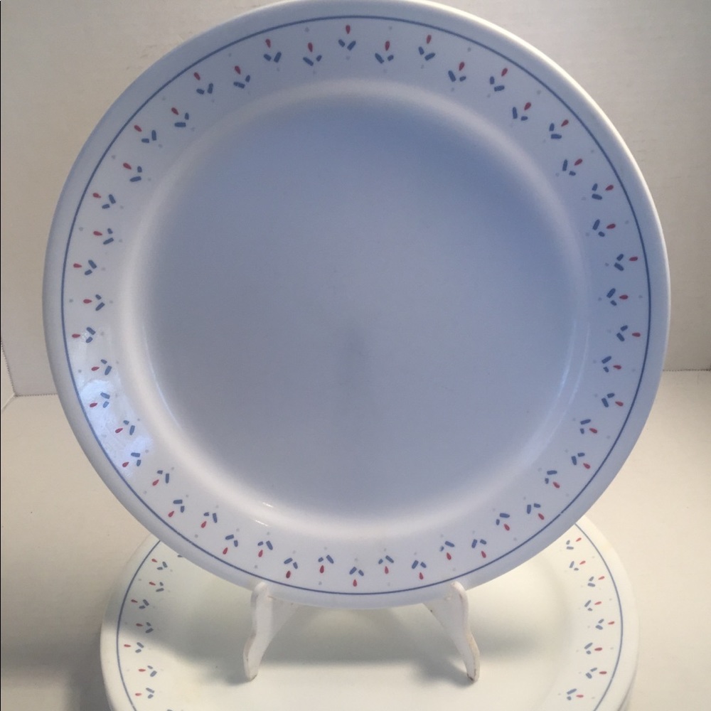 Corelle Normandy VNTG  4 Plates red blue